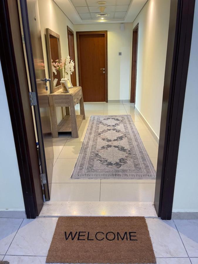 Ferienwohnung Bright Luxury 2Br Aprt Dubai Marina With Balcony Exterior foto