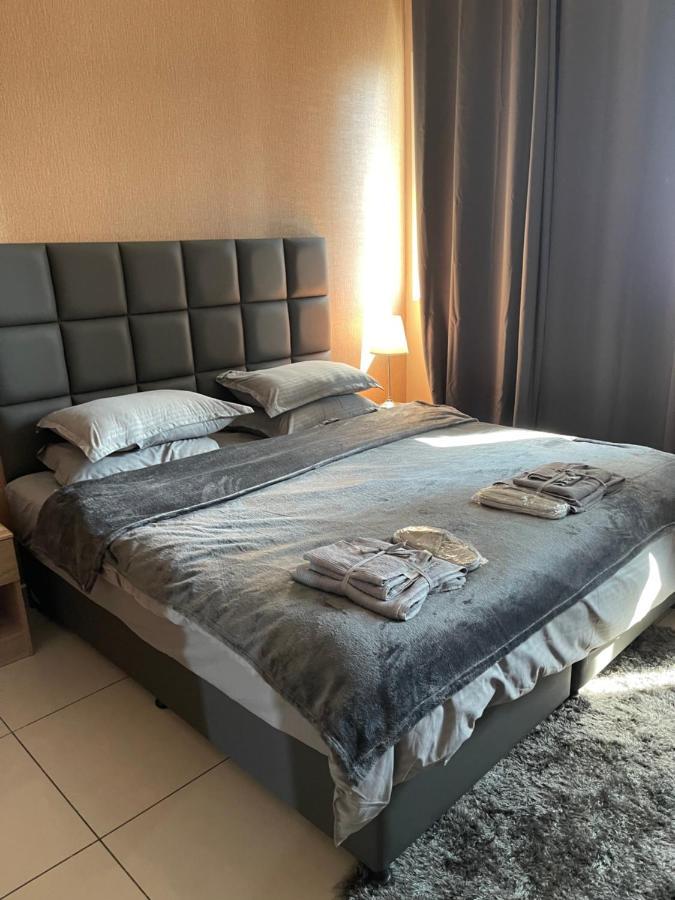 Ferienwohnung Bright Luxury 2Br Aprt Dubai Marina With Balcony Exterior foto