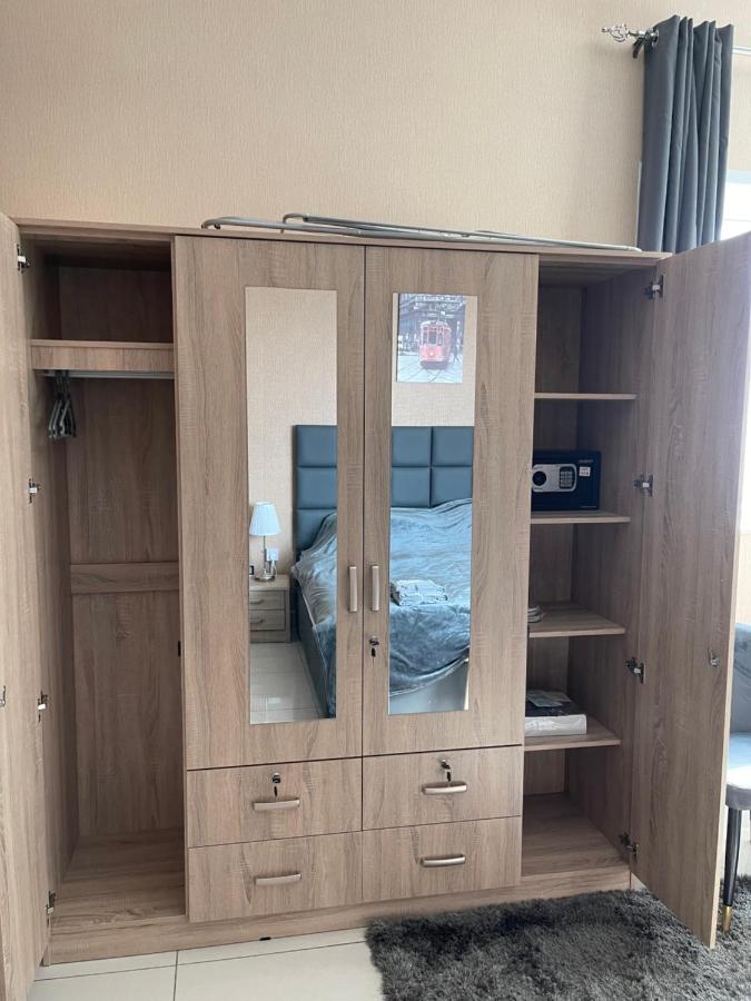 Ferienwohnung Bright Luxury 2Br Aprt Dubai Marina With Balcony Exterior foto