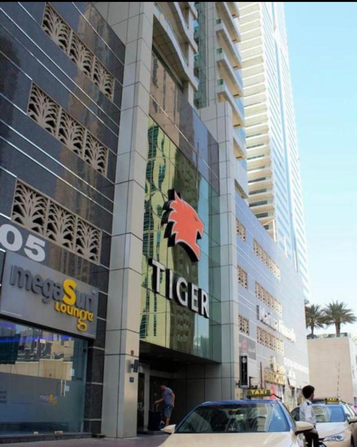 Ferienwohnung Bright Luxury 2Br Aprt Dubai Marina With Balcony Exterior foto